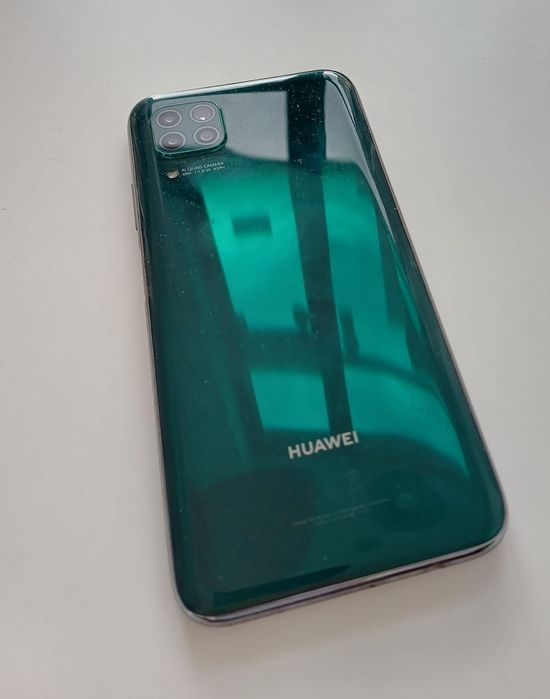 Huawei P40 lite emerald green cu defect