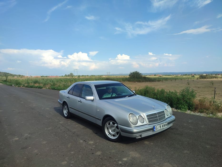 Mercedes E - Klasse W210