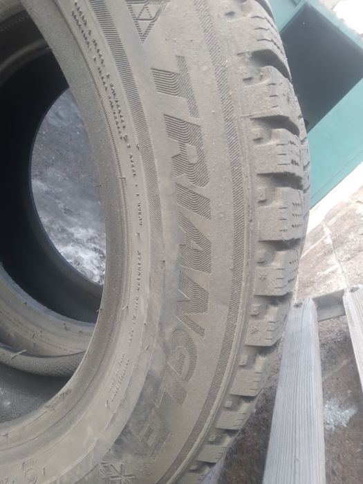 Продам шины 205/60/16