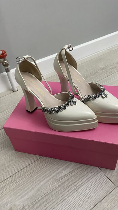 Шикарные туфли 33-34