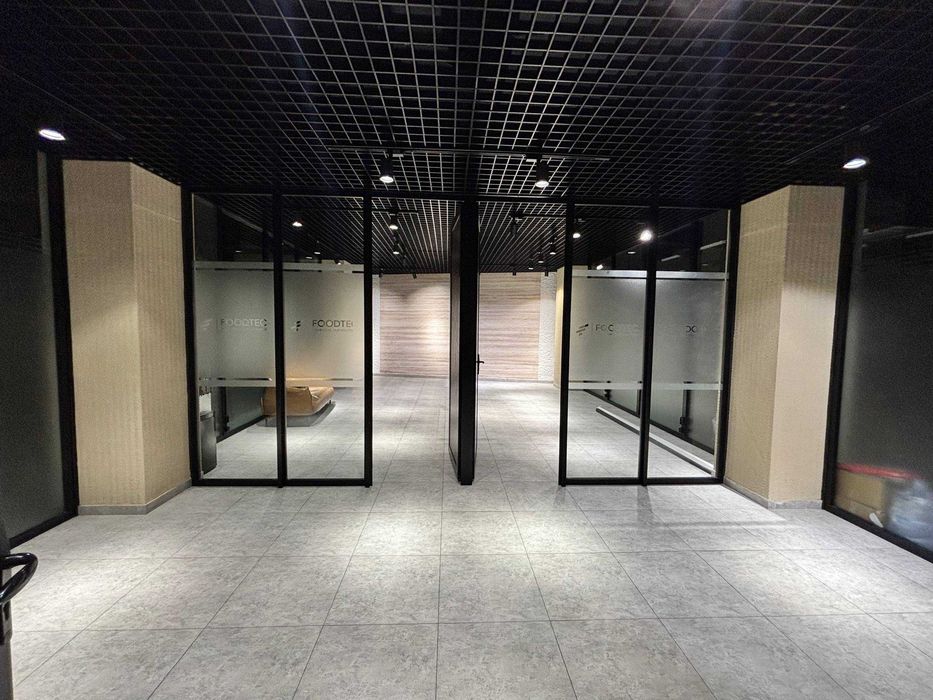 Сдам помещение в БЦ в топовом локации на ц1 Эко парк Ф33