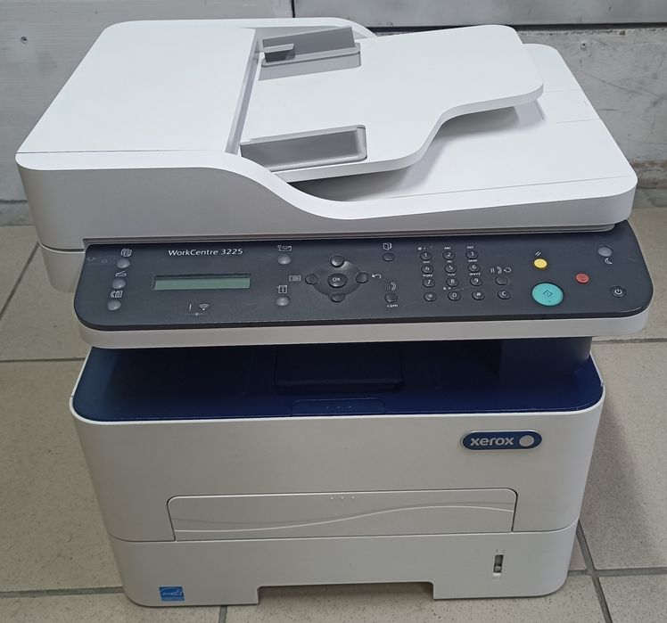 Принтер/МФУ Xerox 3225