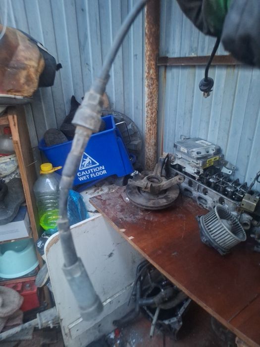 Мазда 323 год бар запчастар