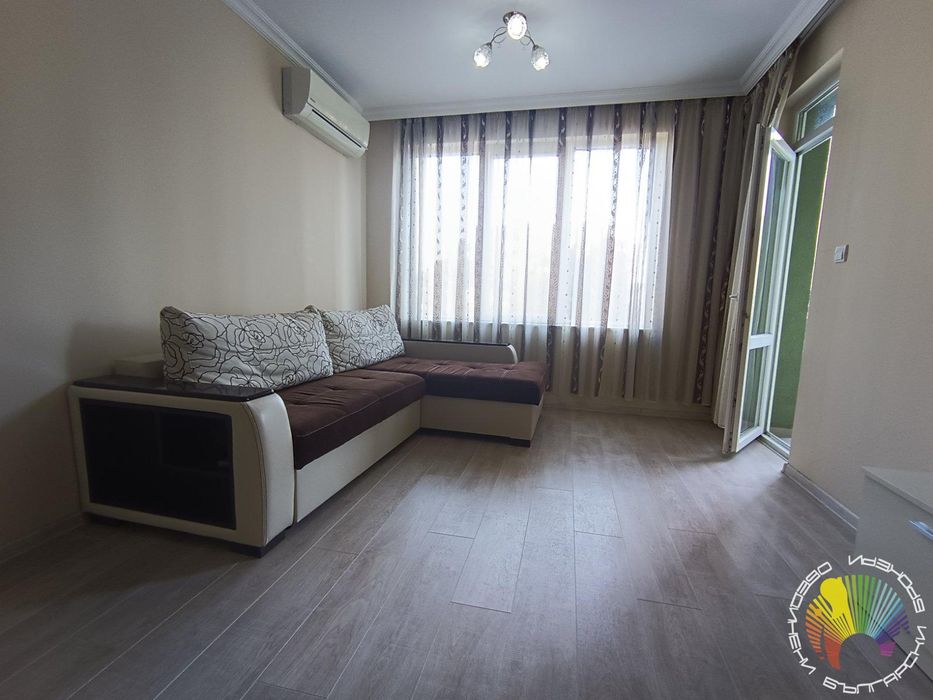 Дава се под наем Двустаен апартамент в Бургас, Славейков - 68 кв.м за 510 € - Снимка #1