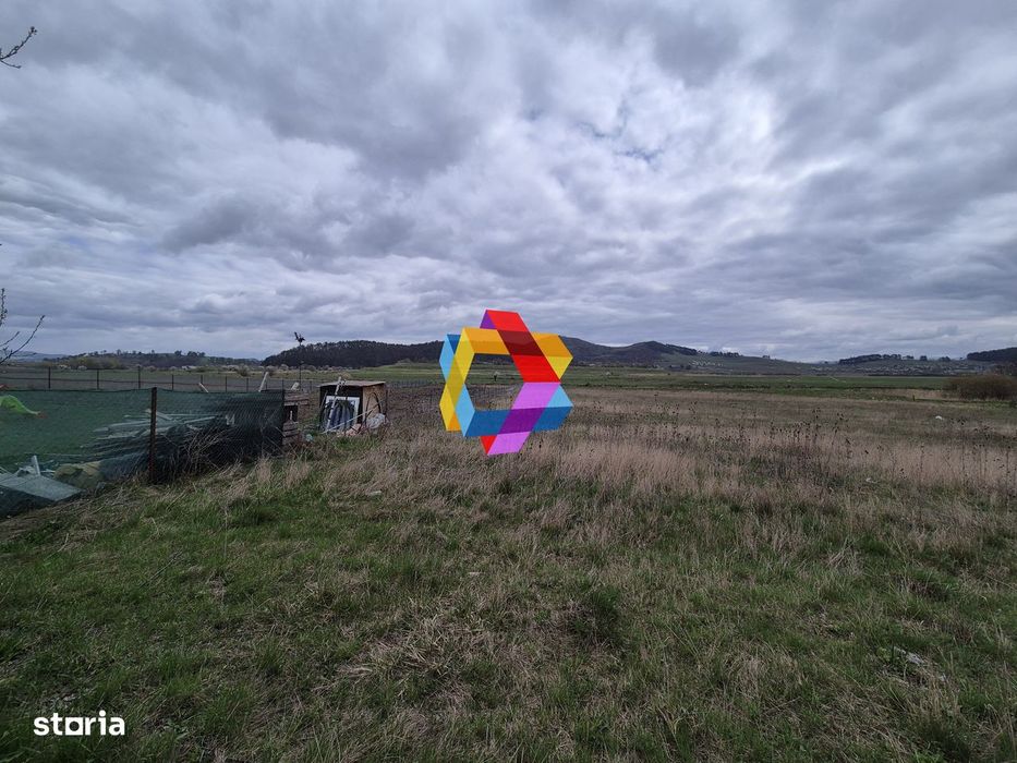 Teren cu PUZ pentru showroom/ hala - 4800 mp # plus-imo.ro