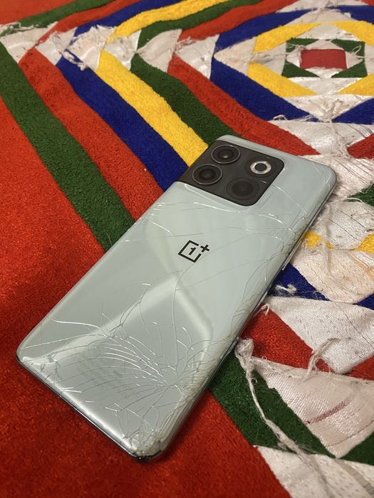 Смартфон Oneplus 10t