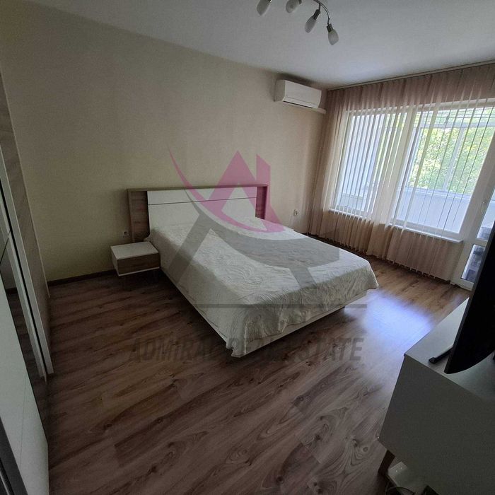 Продава се Тристаен апартамент в Варна, Възраждане 1 - 71 кв.м за 2423 €/кв.м - Снимка #4
