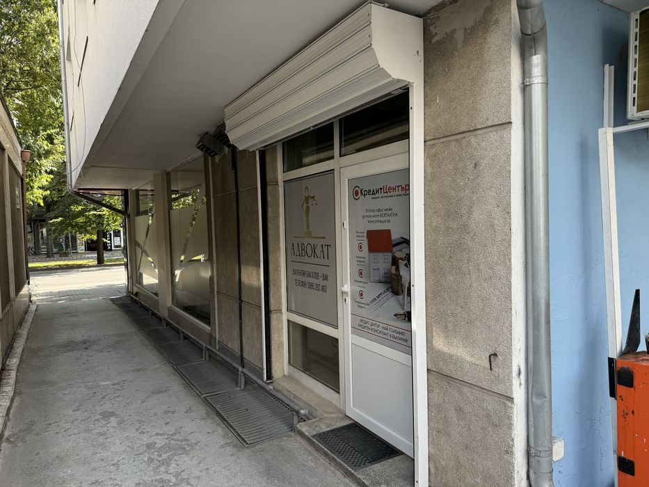 Дава се под наем Двустаен апартамент в Варна, Операта - 45 кв.м за 331.5 € - Снимка #3