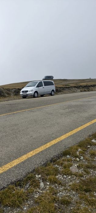 Vând Mercedes Vito