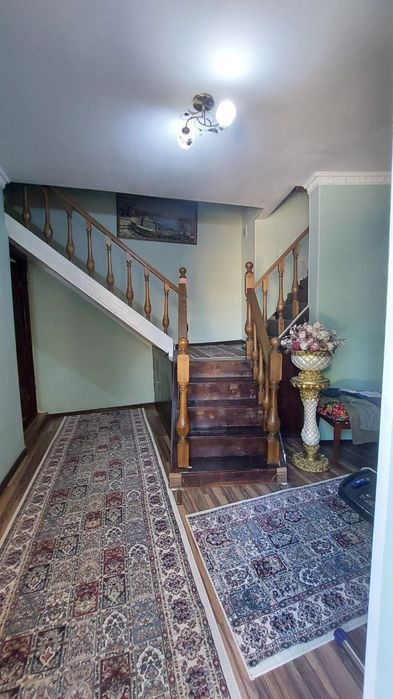 Продаётся дом в центре города