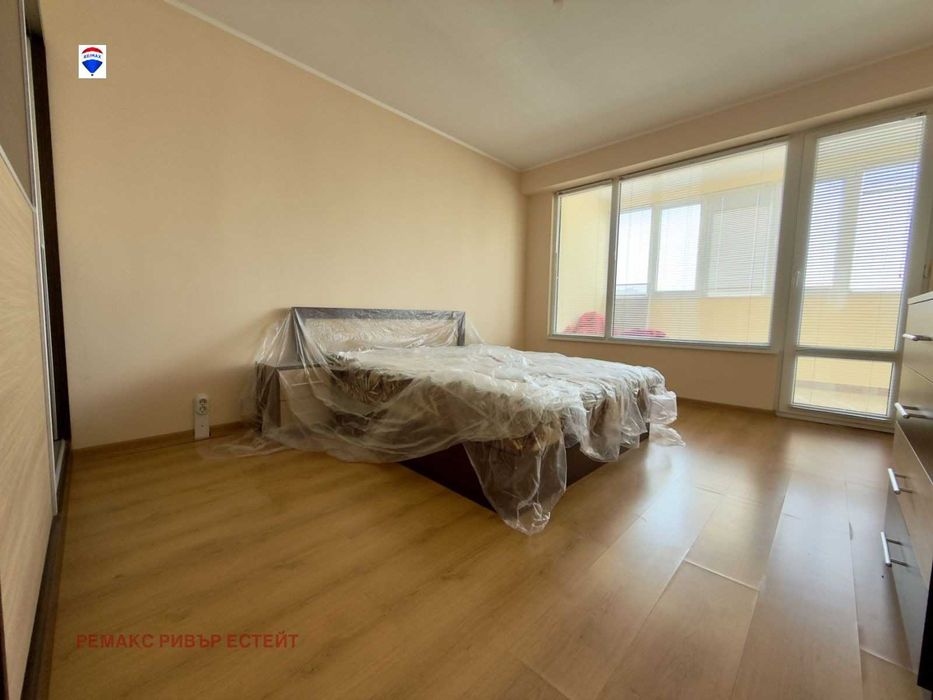 Продава се Тристаен апартамент в Русе, Чародейка - Север - 104 кв.м за 865 €/кв.м - Снимка #4