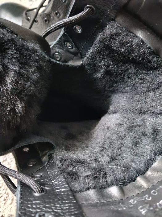 Берцы зимние, новые.  Теплые.