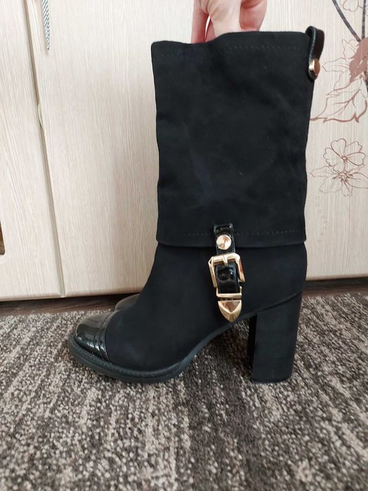 Демисезонные ботильоны, ботинки,  сапоги 38-39 размер.