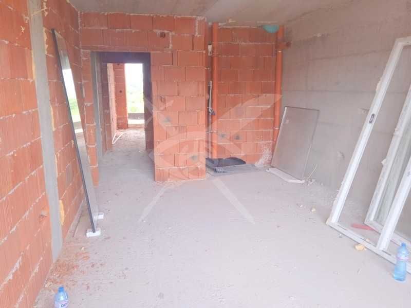 Продава се Едностаен апартамент в Поморие - 35 кв.м за 1011 €/кв.м - Снимка #1