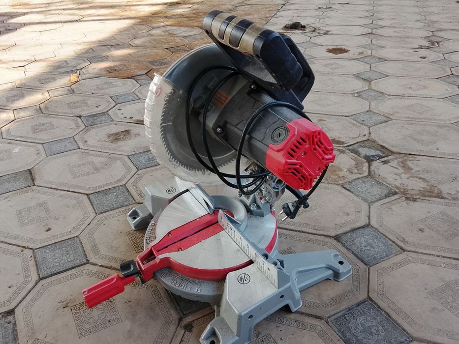 Аренда электропилы