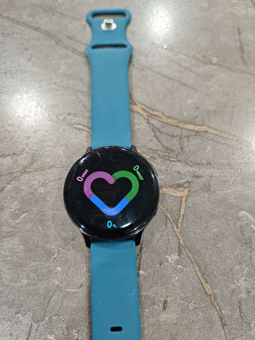 Часы смарт Samsung