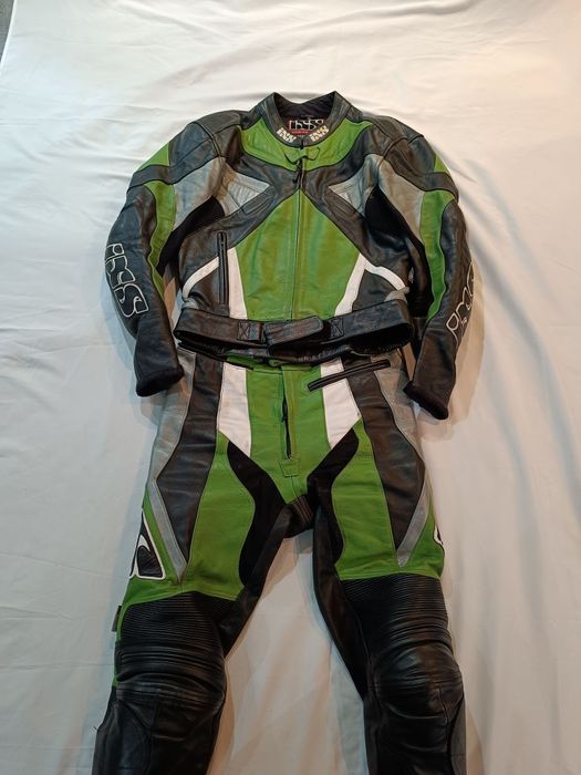 Costum moto ixs 50