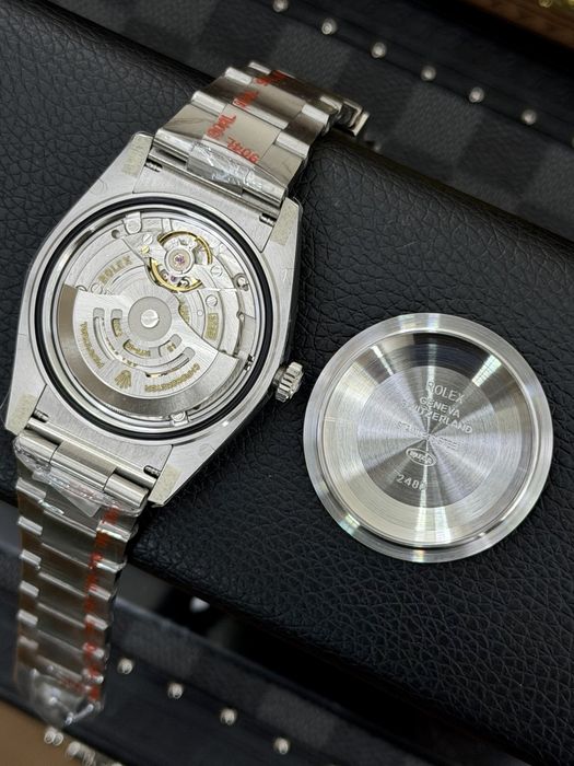 Rolex Date-Just 41mm Ombre Green Dial Cal 3235