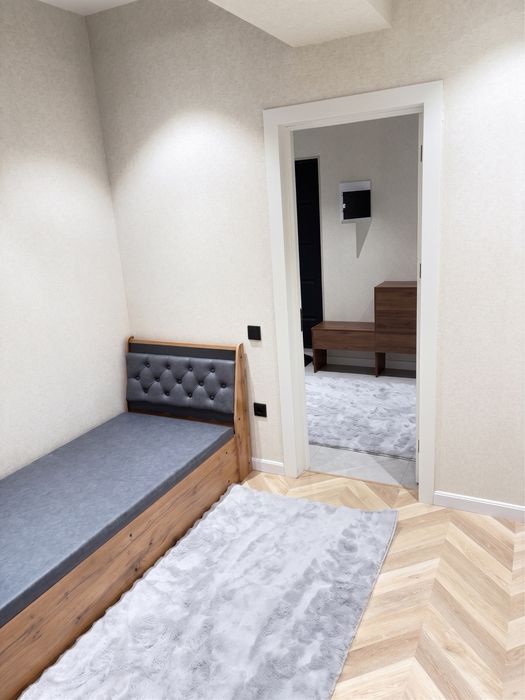 Сдается 3-комнатная квартира 75 м², 2 этаж, метро Чинар