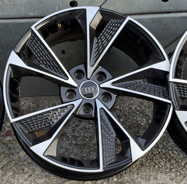 Джанти за Ауди Audi 18 “ цола 5х112 като нови A3 A4 A6 Q3 Q5
