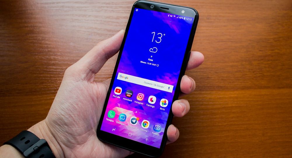 Продам Samsung A6