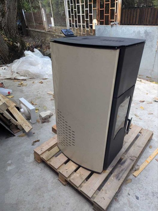 Пелетна камина BURNiT PM Comfort Plus 25 – 25.8 kW