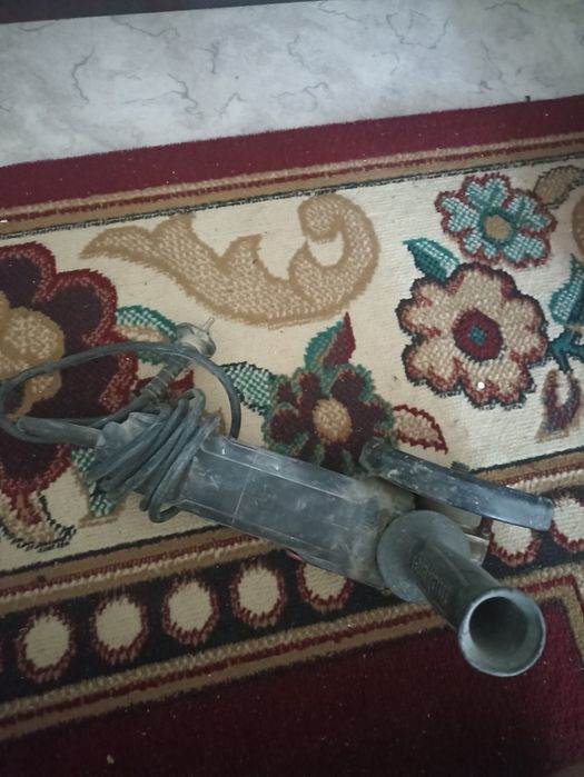 Продаю Болгарка буу