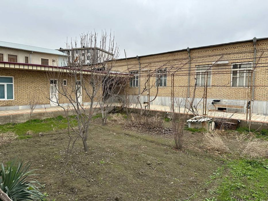 Ховли сотилади 9 соток