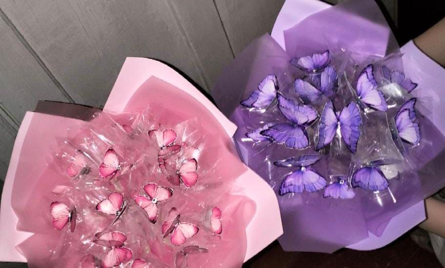 Букет из атласных лент