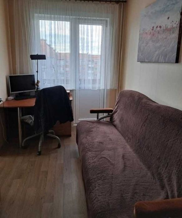 Дава се под наем Двустаен апартамент в Бургас, Изгрев - 57 кв.м за 306 € - Снимка #3