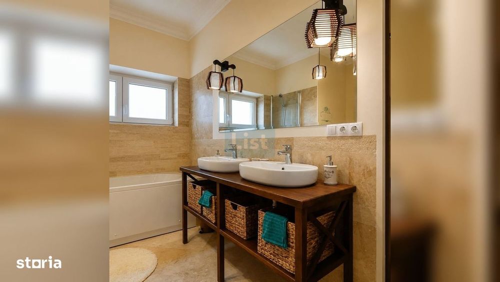 Apartament 4 camere de închiriat,130mp, Garaj+Parcare, Republicii