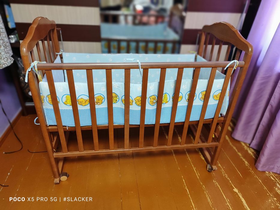 Продается детская кроватка.