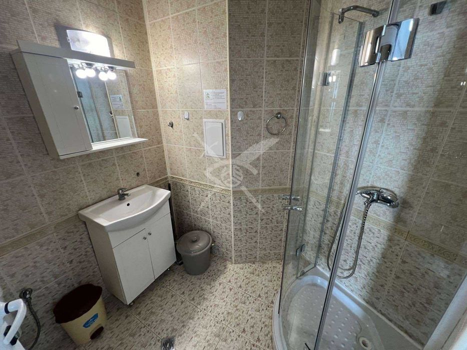 Студио - в Равда