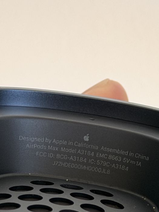Apple AirPods Max ( с гаранция )
