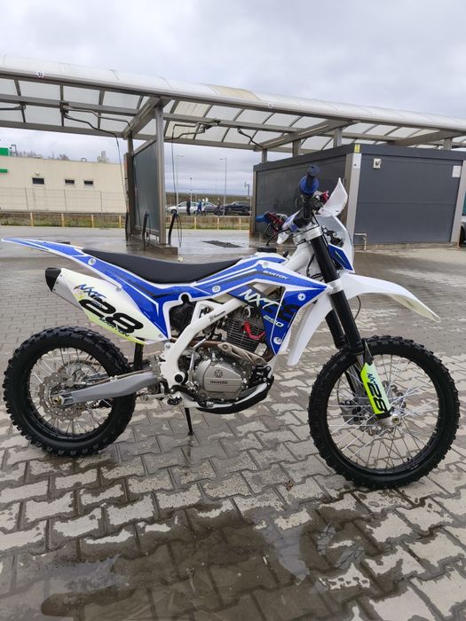 Vând cross Barton NXT 250