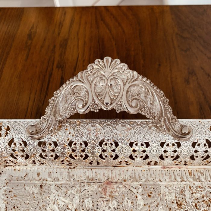 Винтидж посребрена резбовна фрутиера