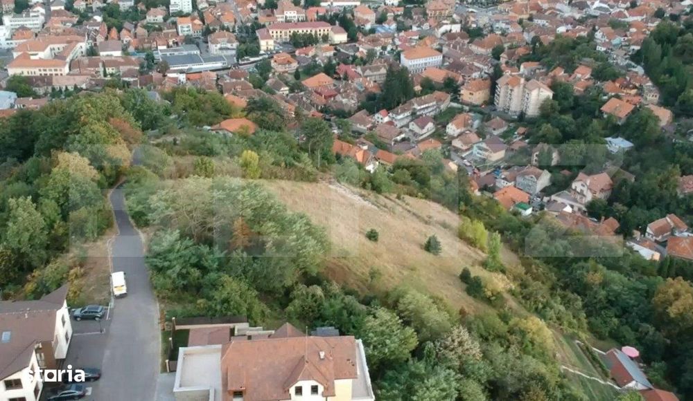Teren Drumul Poienii Barsov, 913 mp in zona hotelului Belvedere