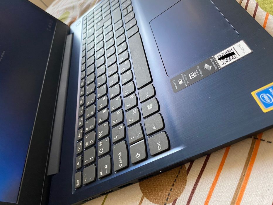LENOVO UltraSlim IdeaPad 3