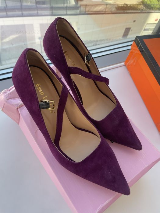 Продаю женские туфли