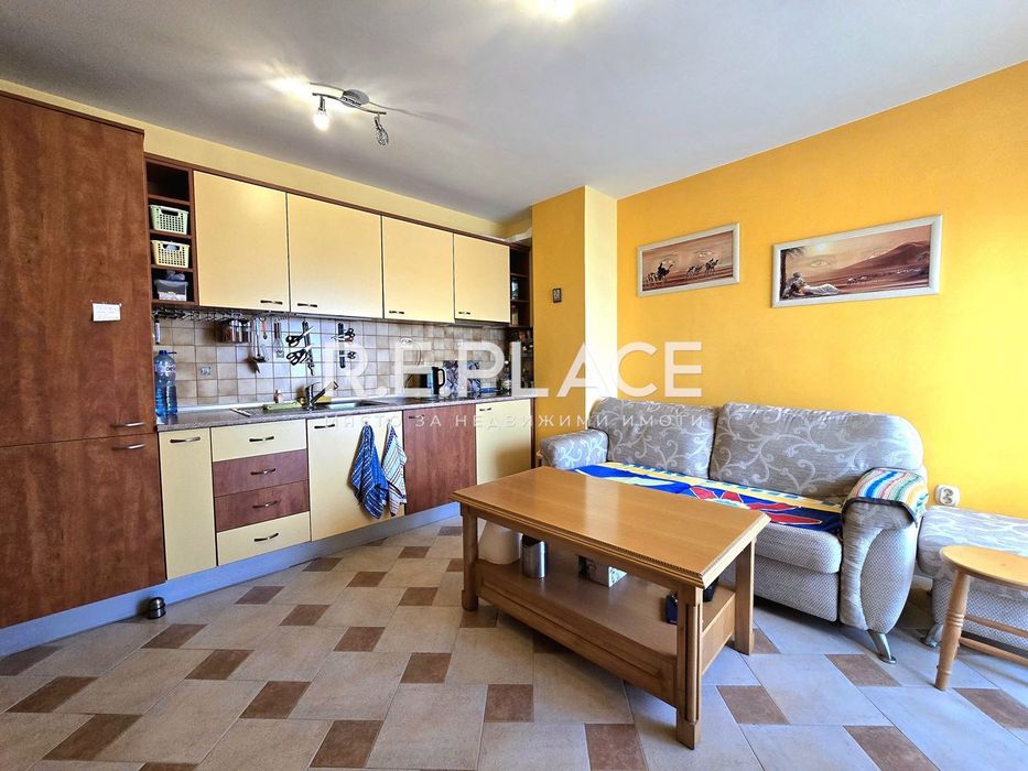 Продава се Двустаен апартамент в Варна, Бриз - 61 кв.м за 2623 €/кв.м - Снимка #2