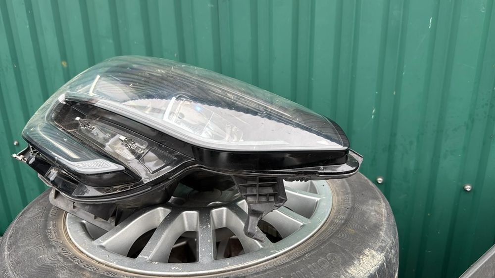 Far dreapta led Renault Megane IV