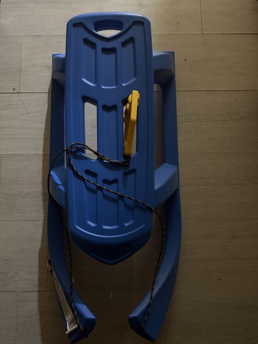 Sanie copii plastic albastru