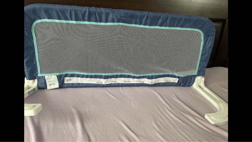 Safety 1st Преносима преграда за легло цвят син