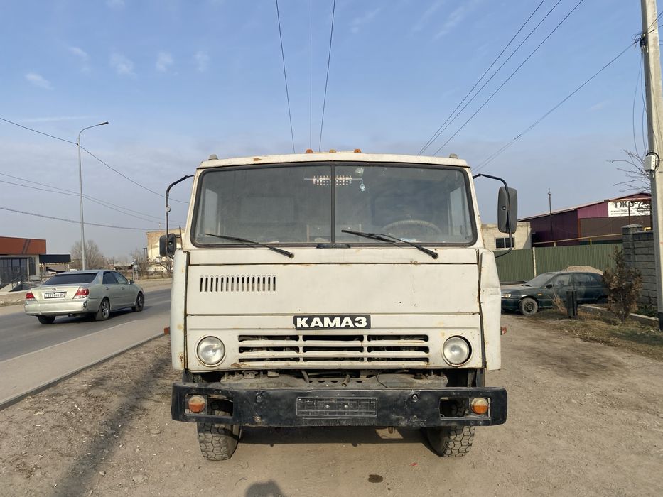 Камаз самосвал 10тонник.