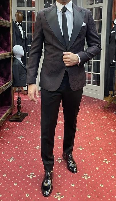 Costum elegant ( Alberto Dobre )