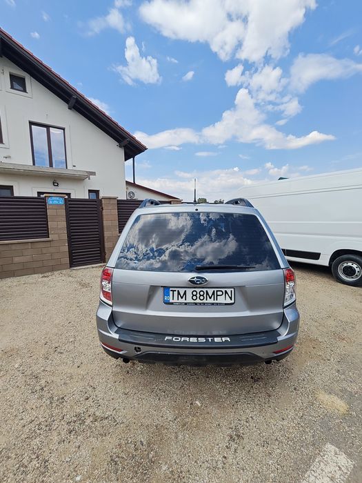 SUBARU Forester 2011 — imagine 3