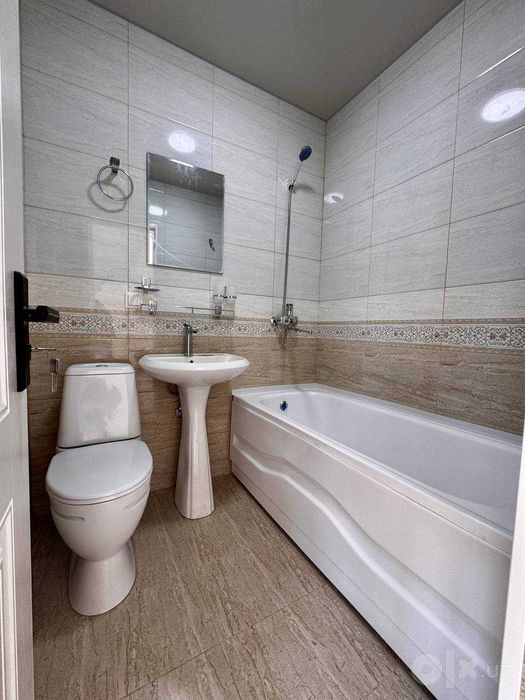 Продажа! 2к коттедж. Махалля Дарё Буйи. 33м2 Евроремонт. Сергели. Двор
