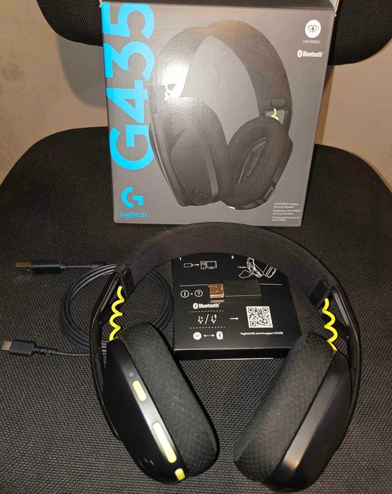 Безжични слушалки Logitech G435