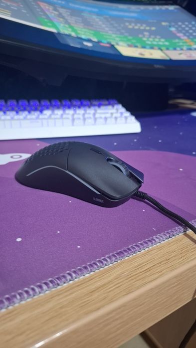 Mouse Glorius Model O