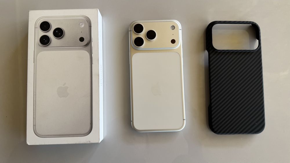 Iphone 17 pro max silver 256  100%  ideal